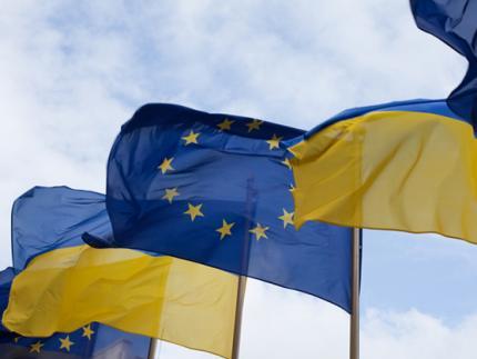 Рада міністрів ЄС схвалила персональні санкції проти українських чиновників