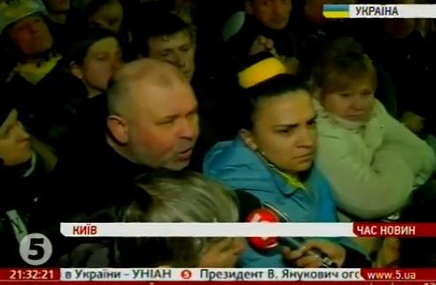 Майдан освистал оппозицию и поддержал ультиматум Януковичу (ВИДЕО)