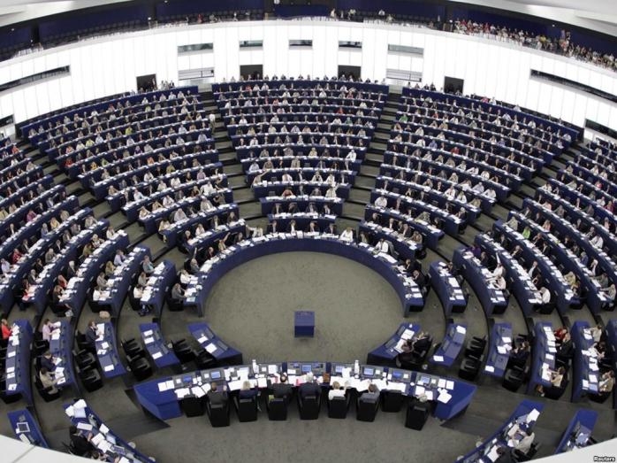 В Европарламенте призвали заморозить активы семьи Януковича до окончания расследования
