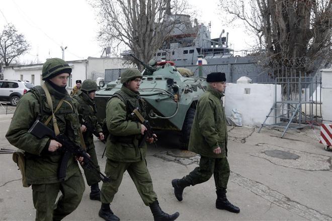 У Севастополі російські військові зруйнували об’єкти зенітно-ракетного полку