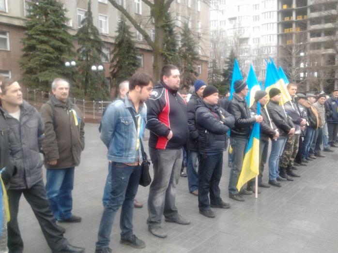 У Миколаєві та Донецьку очікують штурму адмінбудівель проросійськими активістами (ФОТО)