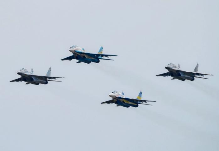 У Збройних силах заявляють про повний контроль повітряного простору Криму