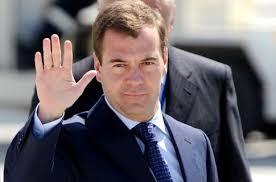 Медведев приехал в Крым обсуждать развитие полуострова