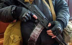 В Луганске в захваченной СБУ находятся около 120 вооруженных боевиков