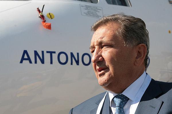 Уряд звільнив керівника концерну «Антонов» Ківу