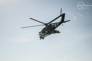 В Мариуполь прилетели 5 военных вертолетов и самолет с оружием — СМИ
