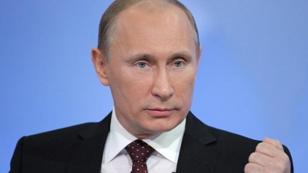 Путин запретил мат в СМИ и искусстве