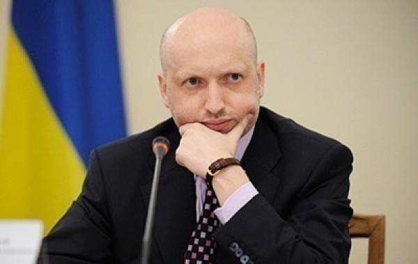 Турчинов заявил о стабилизации ситуации в ряде районов Луганской и Донецкой областей