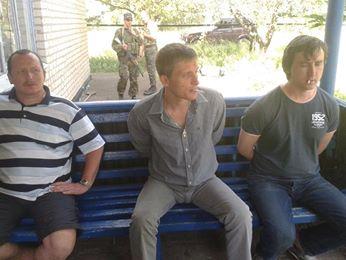Российские журналисты задержаны возле краматорского аэродрома