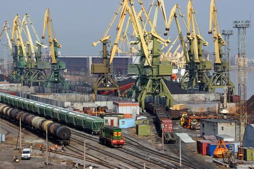 Україна повідомила світ про небезпеки судноплавства в Криму