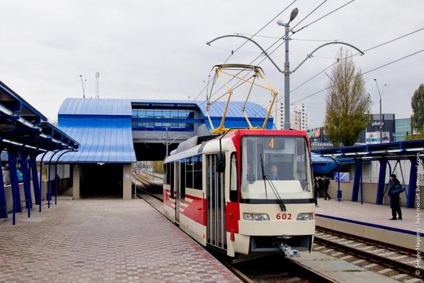 Обрив мережі зупинив львівські трамваї