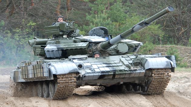 В Снежном появились два российских танка — Тымчук