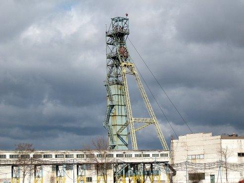 Из-за обстрела шахты в Луганской области погиб человек
