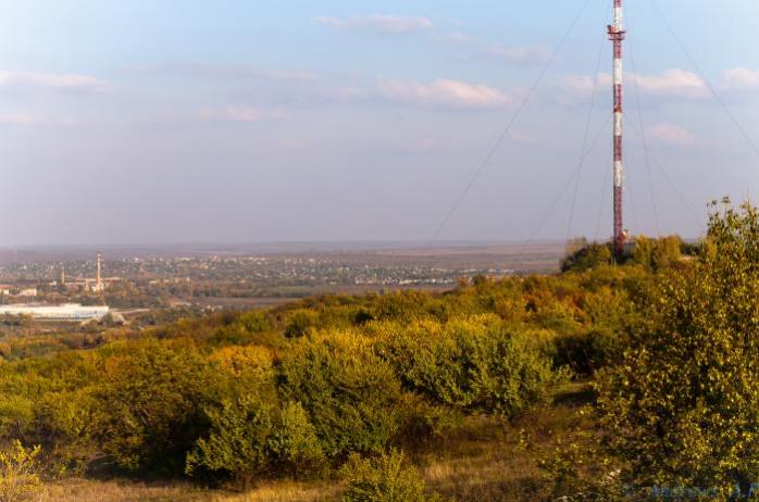 У Слов’янську зруйнована телевізійна вежа — очевидці