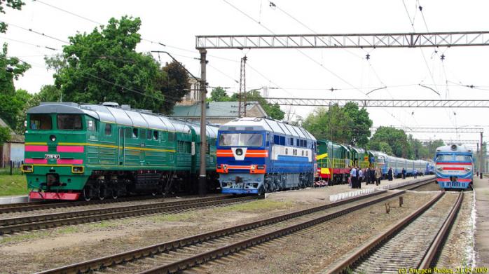 Відновлено рух електропоїздів у напрямку Донецької області