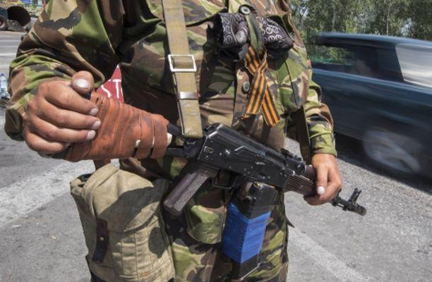 В РНБО назвали крайній термін знешкодження терористів на сході України
