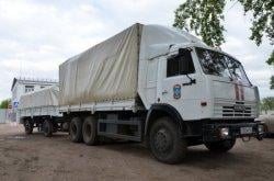 Аваков уверяет, что гуманитарный конвой из РФ через Харьковскую область не пройдет