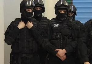 CБУ затримала двох росіян, які співпрацювали з ДНР (ВІДЕО)