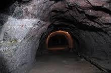 В Донецке на шахте Засядько под землей заблокированы 300 горняков