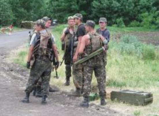 Российские военные сооружают блокпосты уже в Херсонской области