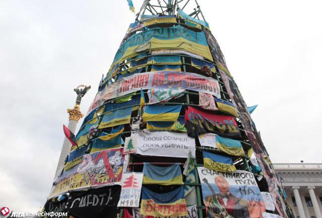 На Майдане не будет новогодней елки