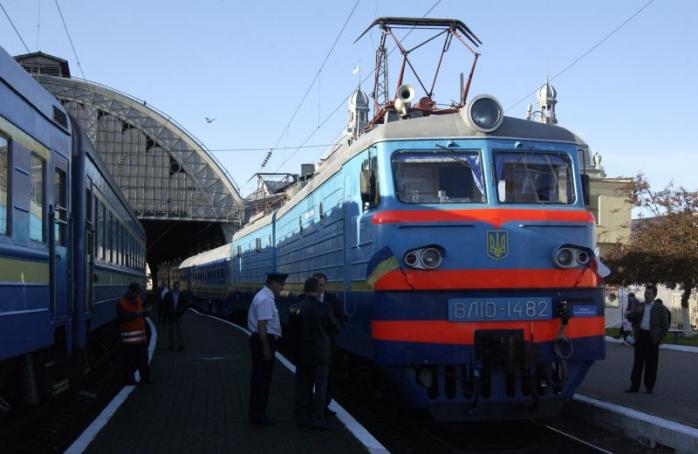Из Луганска в Киев снова ходят поезда