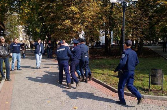 Митинг в Харькове завершился: задержаны 20 участников