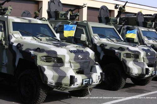Пограничники в зоне АТО получат 15 бронированных автомобилей