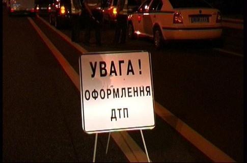 На Киевщине ночью столкнулись три авто: погибли председатель и член участковой избирательной комиссии