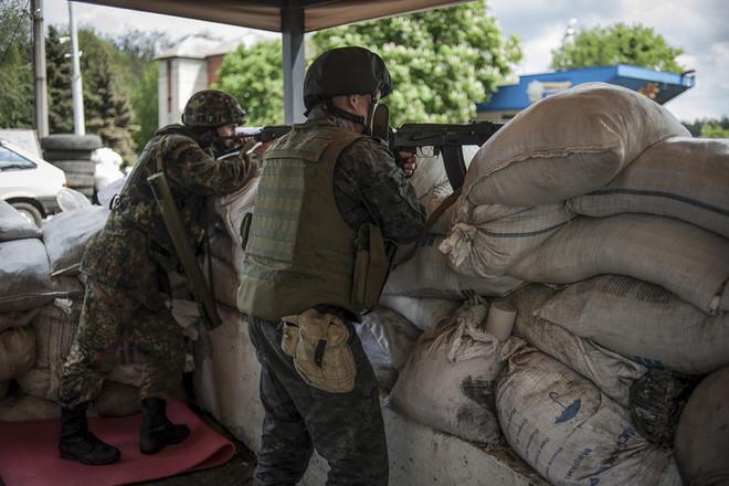Силы АТО уничтожили четырех боевиков во время попытки штурма украинского блокпоста