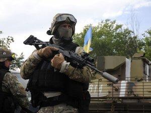 В Донецкой области при обстрелах погиб один военный и еще пятеро ранены
