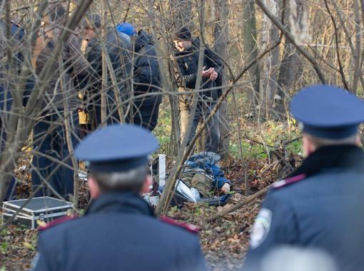 У лісі на Івано-Франківщині знайдено п’ятьох застрелених людей, троє з них — діти