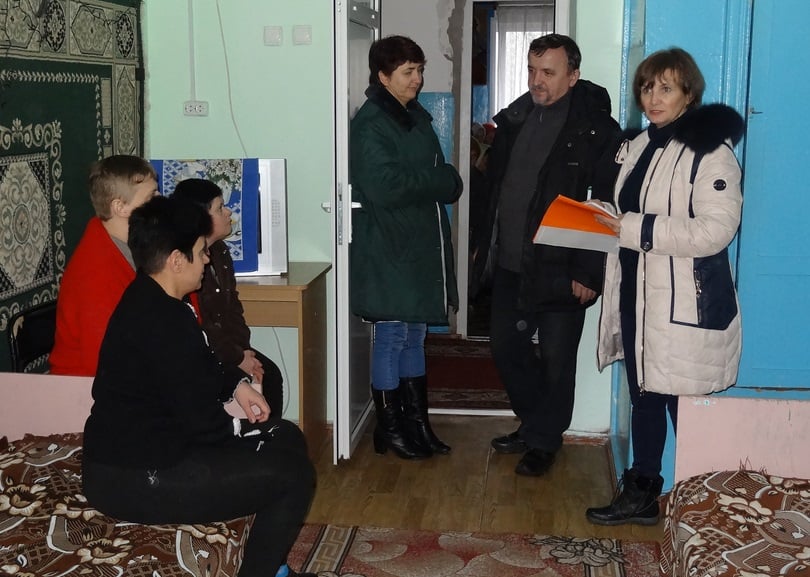 В психоневрологическом интернате для женщин в Луганской области закончились запасы лекарств и продуктов. Фото с сайта омбудсмена