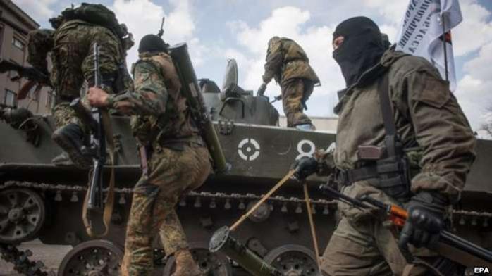 В Крыму и Ростове подготовили еще более 3 тыс. боевиков для войны на Донбассе