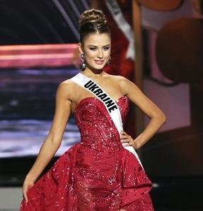 «Мисс Вселенная-2014»: украинка вошла в тройку самых красивых (ФОТО, ВИДЕО)