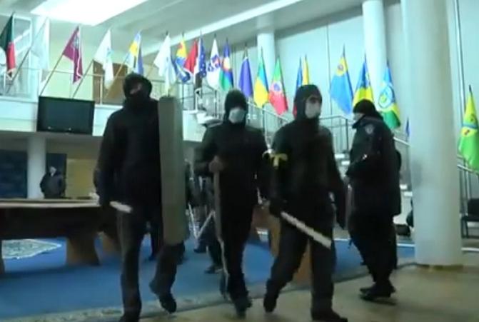 В Днепропетровске задержан «бригадир титушек», разгонявших активистов под ОГА прошлой зимой