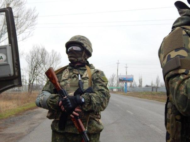 У полку "Азов" повідомили про передислокацію ворожих військ під Маріуполем (ВІДЕО)