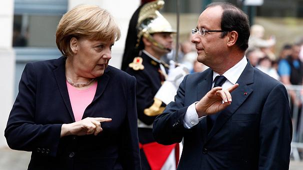 В Париже сегодня Олланд и Меркель поговорят об Украине