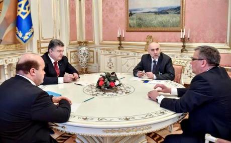 Польша и Латвия выступили за введение миротворцев на Донбасс