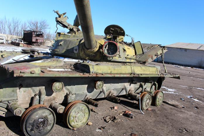 В Минобороны рассказали, как будут использоваться подбитые танки боевиков (ФОТО)