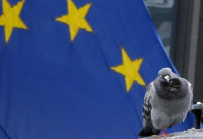 Евросоюз снял санкции с Портнова, Якименко, Калинина и Азарова-младшего — СМИ