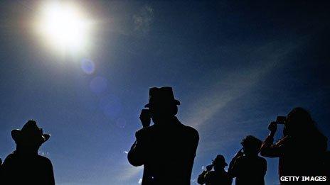 Сьогодні українці спостерігатимуть сонячне затемнення