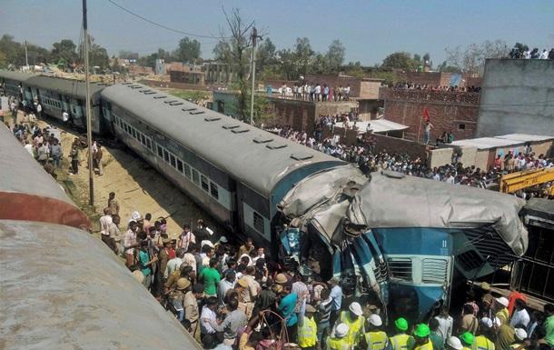 В Индии перевернулся поезд: минимум 30 погибших и 100 раненых