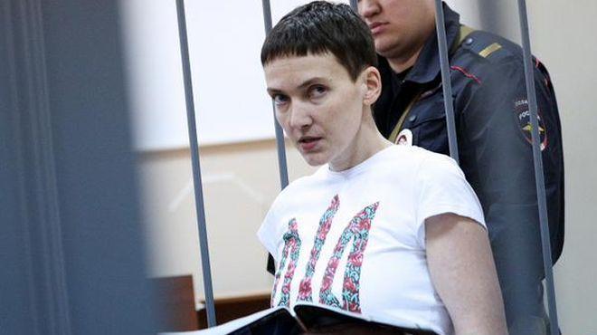У Москві суд визнав технічною помилкою деякі статті в справі Савченко