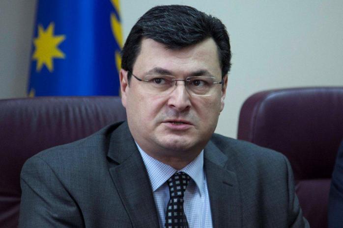 Квиташвили уволил начальников всех департаментов Минздрава