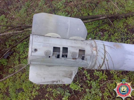 Близ Славянска найдены ракеты «Урагана» (ФОТО)