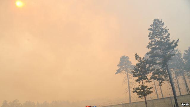 Дым от сибирских пожаров достиг США и Канады (ФОТО)