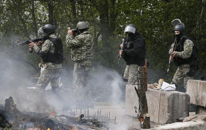 За добу в зоні АТО загинув один український боєць, четверо поранені