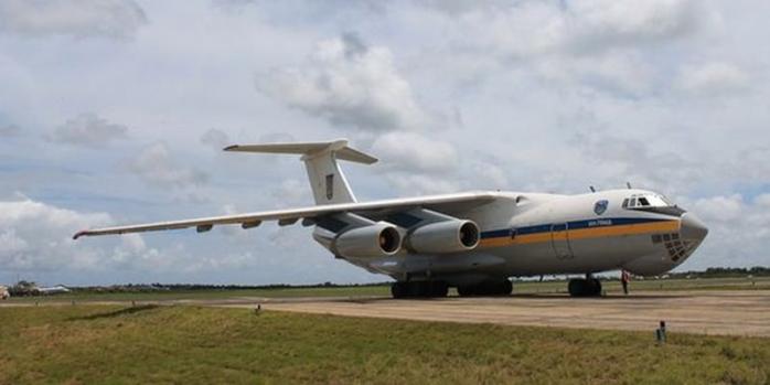 В Дели сел Ил-76 для эвакуации украинцев из Непала