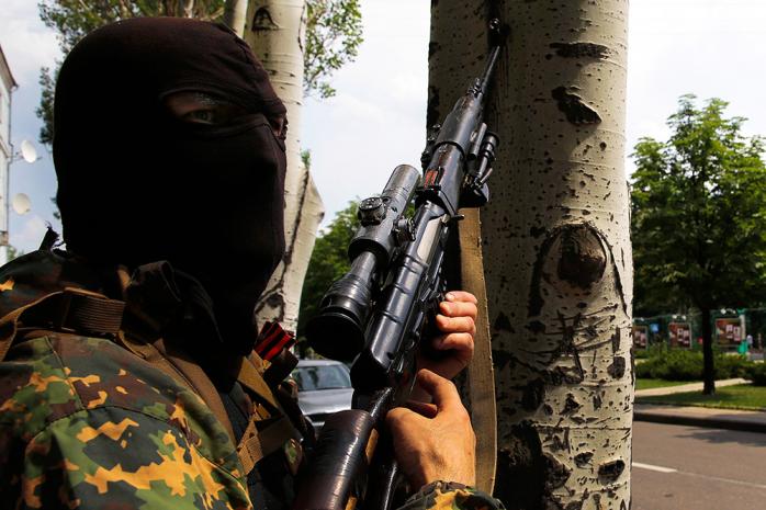В полосе между Снежным и Донецком мародерствуют боевики — «ИС»